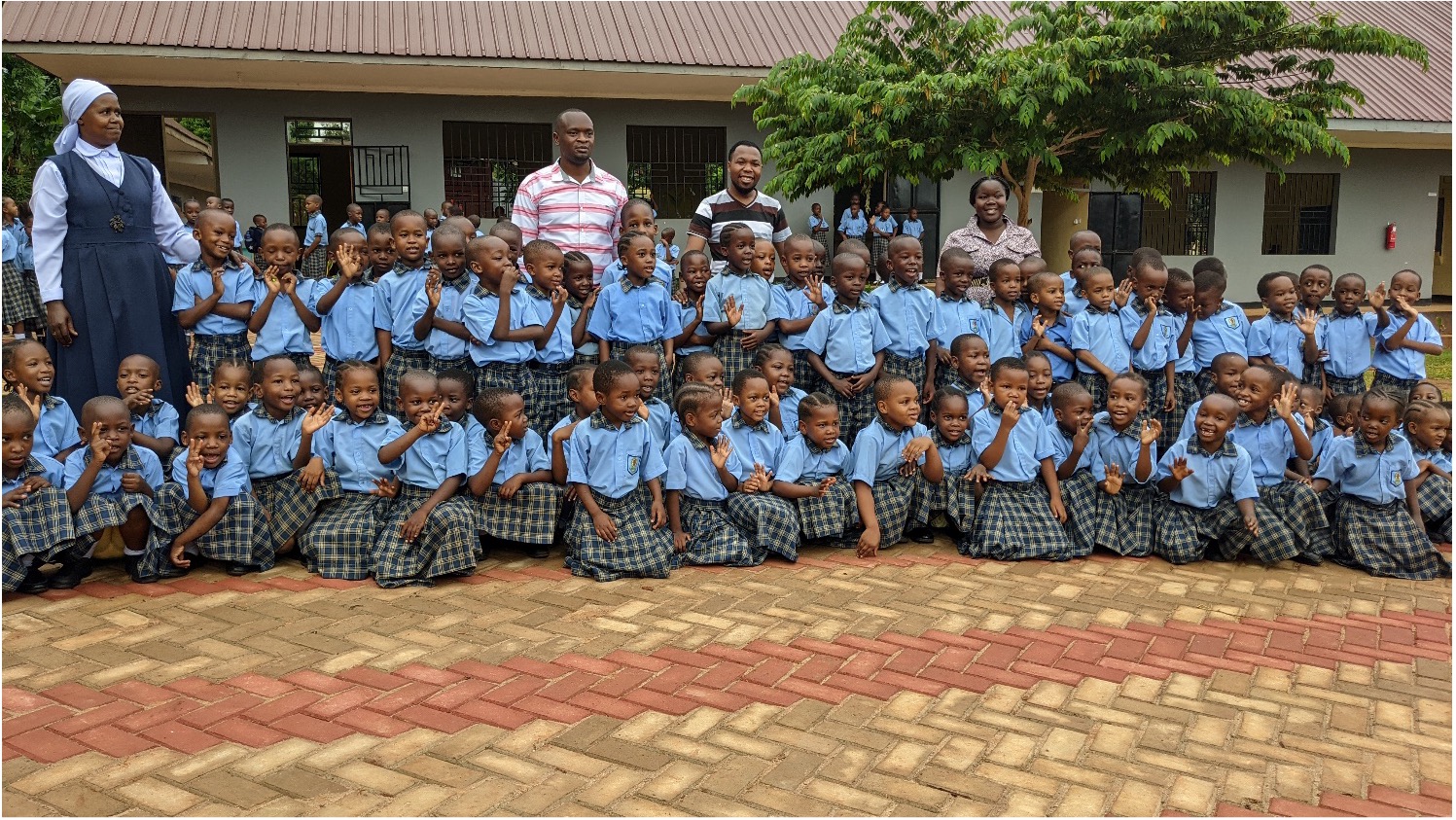 UNITAS NELLA School History